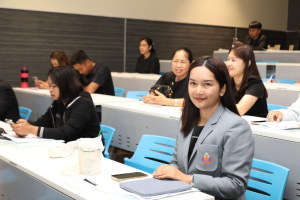 โครงการพัฒนาศักยภาพครูประจำการและครูพี่เลี้ยงให้มีคุณลักษณะของ Strong Teacher